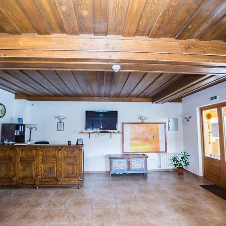 Pensiunea Sureanu Tău Bistra Exterior foto