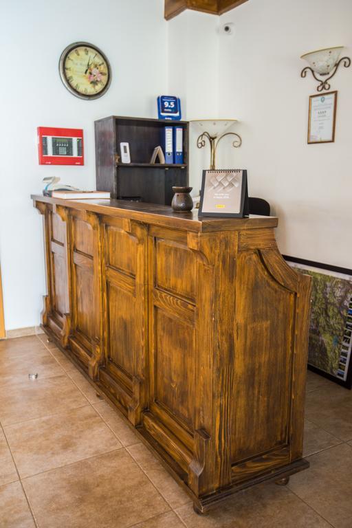 Pensiunea Sureanu Tău Bistra Exterior foto