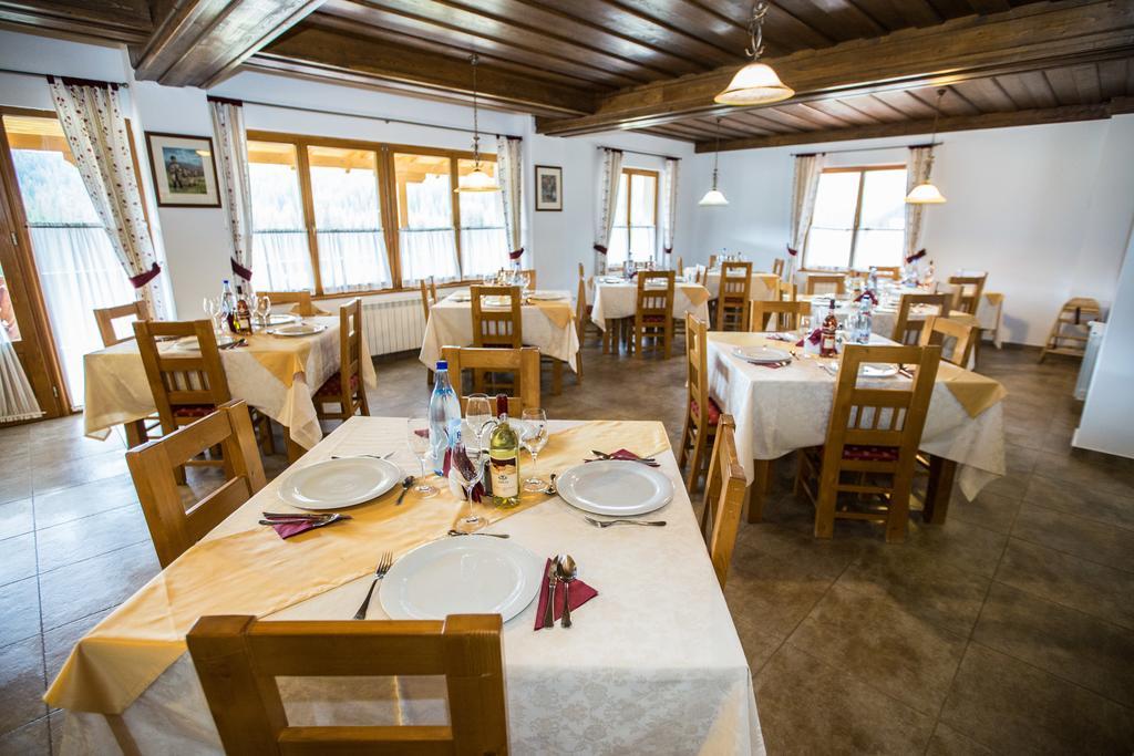 Pensiunea Sureanu Tău Bistra Exterior foto